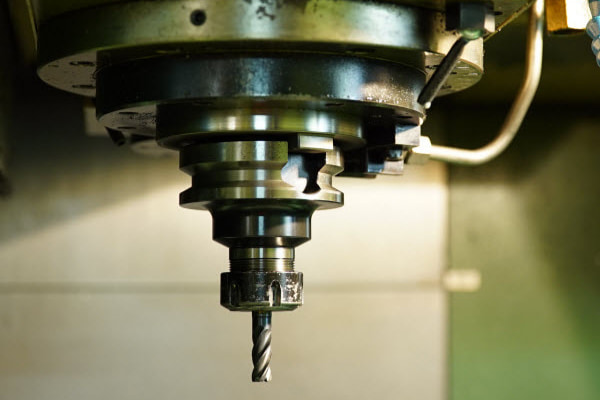 SG - Prototyping with CNC machining CNC drill machine
